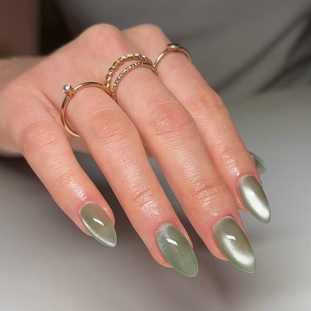 Green Cat Eye Nails